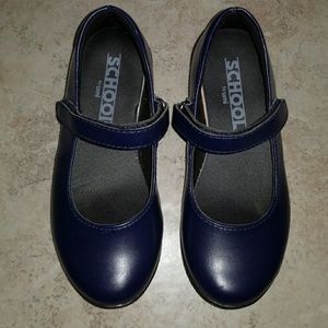 Toddler girls school shoes by umi